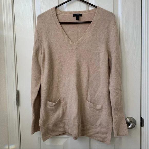 J.Crew V-neck Women’s merino wool alpaca Neutral Sweater Tan medium - Picture 1 of 7